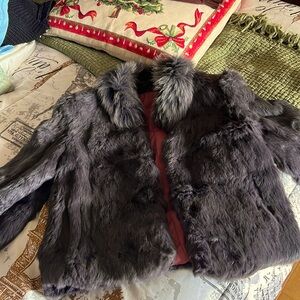 €Hostpick 11/11Genuine silver Fox Rabbit??